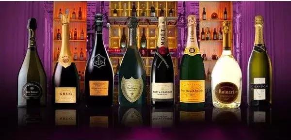 香槟王和黑桃a哪个好，香槟王p2和p3的区别（香槟王唐培里侬的酿造神话）