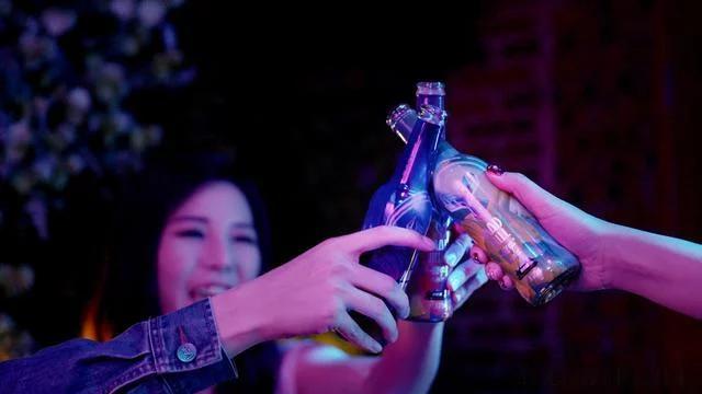 ktv各种暗语的意思，ktv各种暗语的意思有哪些（点歌公主不断让客人点酒水）