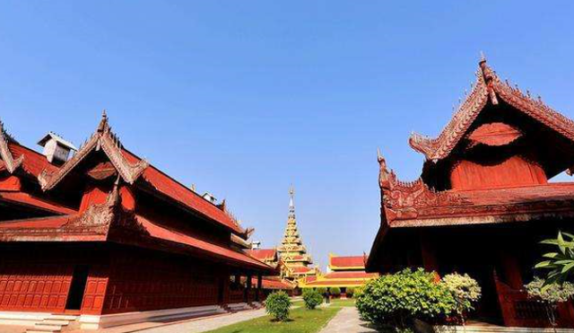 世界上最大的皇宫，世界上保存最完整的皇宫是（占地400万平相当于5.5个故宫）