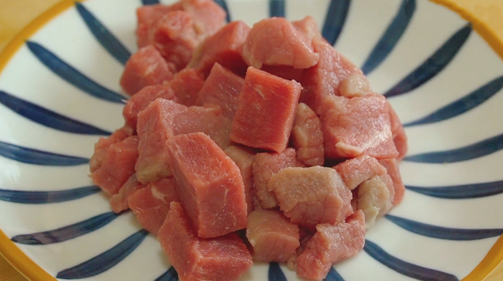 图片[2]-【番茄土豆牛肉汤】做法步骤图 汤浓味美营养好 有助孩子长个-起舞食谱网