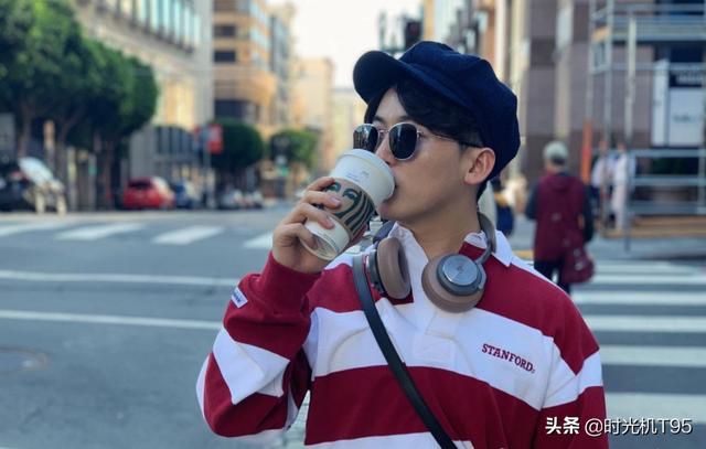 姚译添个人资料，还记得《跑男》当中最帅的男导演吗?曾经“表白”（年仅22岁就开始在浙江卫视担任要职）