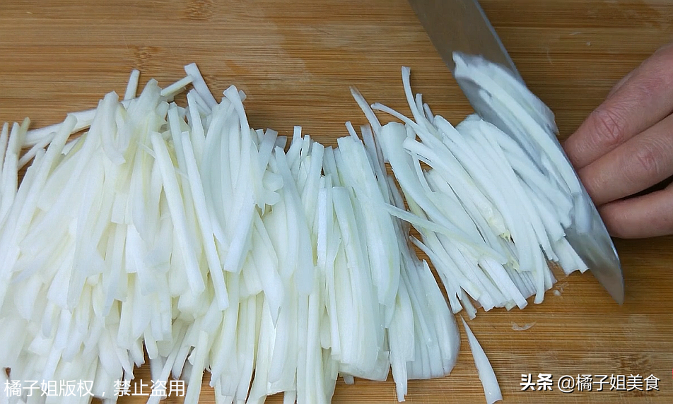 圖片[3]-【涼拌白菜幫】做法步驟圖 好吃不貴 解膩開胃 我家一周吃10次-起舞食譜網(wǎng)