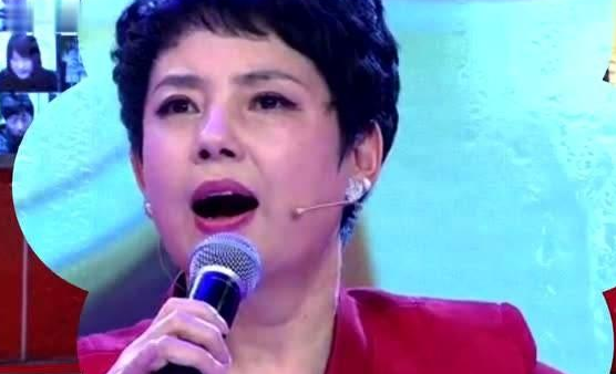 葬花吟是谁唱的，葬花吟歌词（她唱《葬花吟》红遍全国）