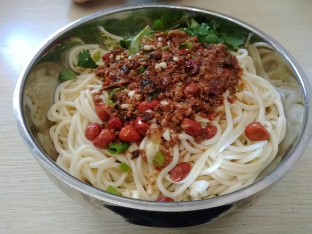 什么味道的面条好吃，什么味道的面条好吃又营养（中国味道最好的面条）