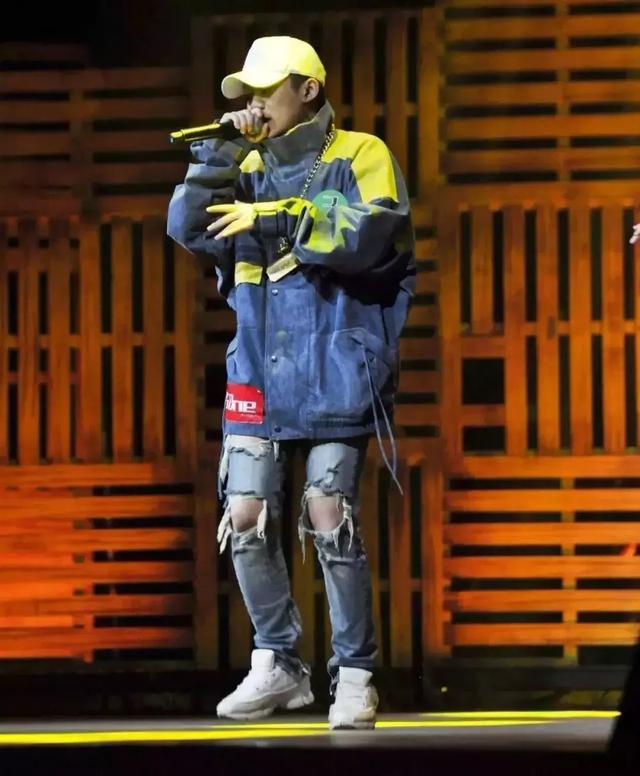 kappa属于什么档次，卡帕是什么档次（潮流中的新生代力量，C2H4）