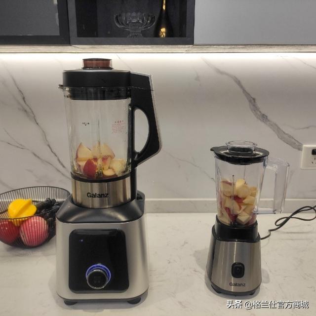 破壁机和榨汁机，破壁机和榨汁机有什么区别（榨果汁到底有多大区别）