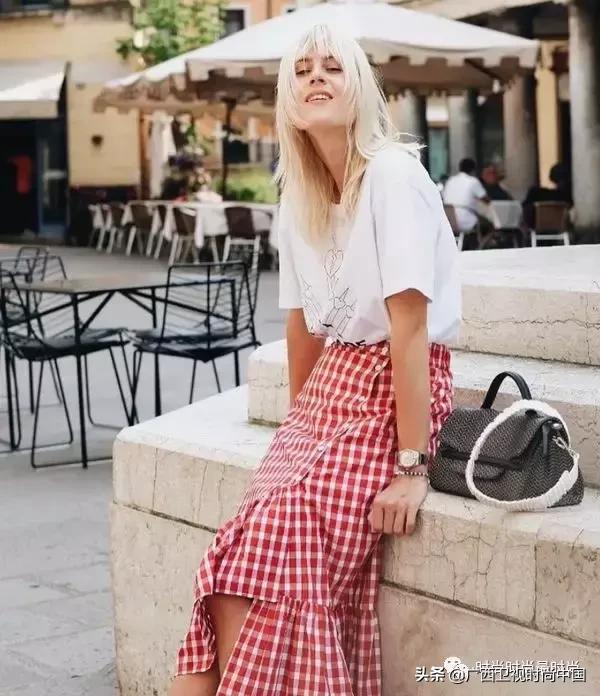 荷叶边设计的特点是什么,荷叶边的设计卖点(快看看如何驾驭才是王道) 荷叶边设计的特点是什么,荷叶边的设计卖点(快看看如何驾驭才是王道)