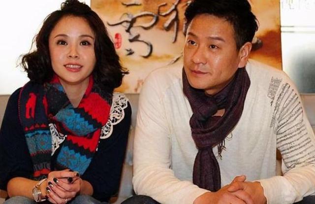 连奕名前妻陈佳妍：离婚后独自抚养女儿，不用男人也幸福