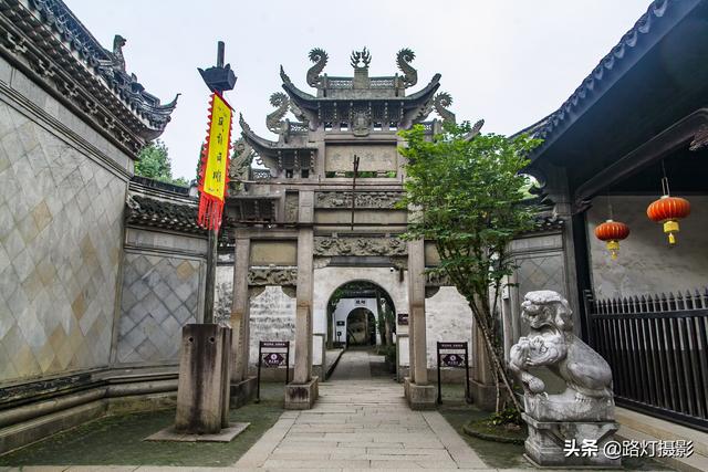 上海到周庄多少公里，上海到周庄多少公里（距离上海仅100公里）