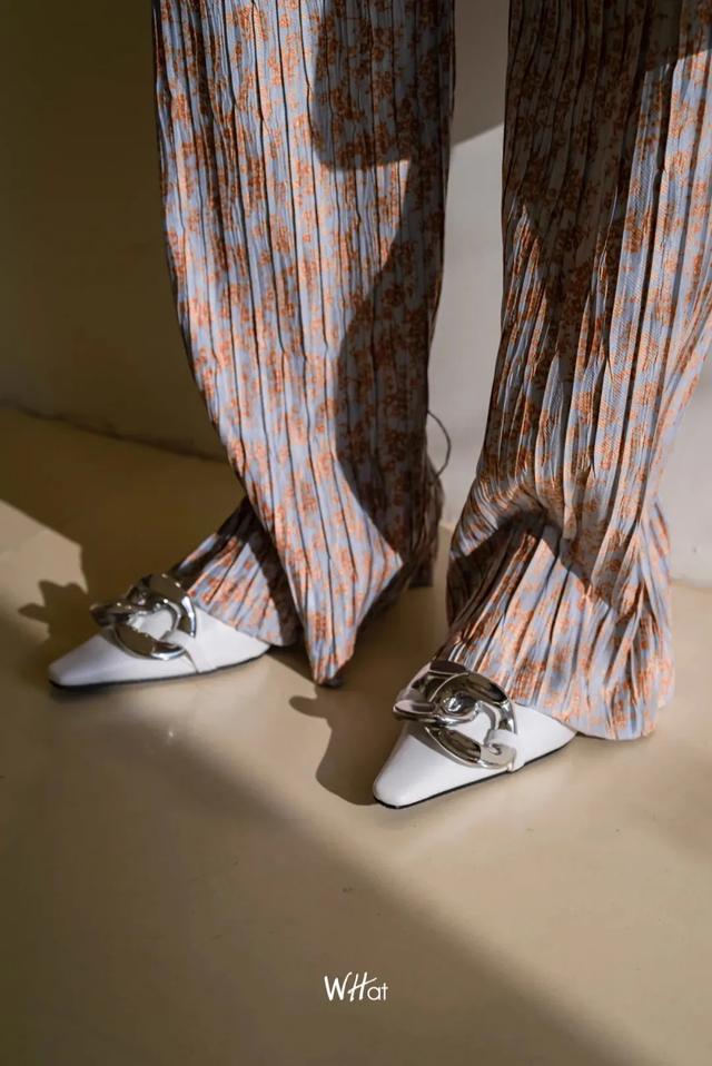 潮流店铺，武汉最新平价潮牌店大搜罗（潮店）