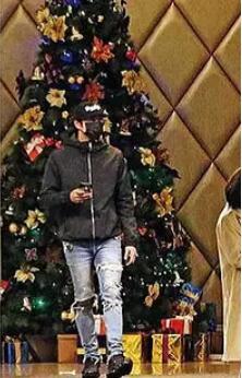 新年第一瓜：贺军翔婚内出轨跟辣妹拥吻！娶了初恋的男人不靠谱？