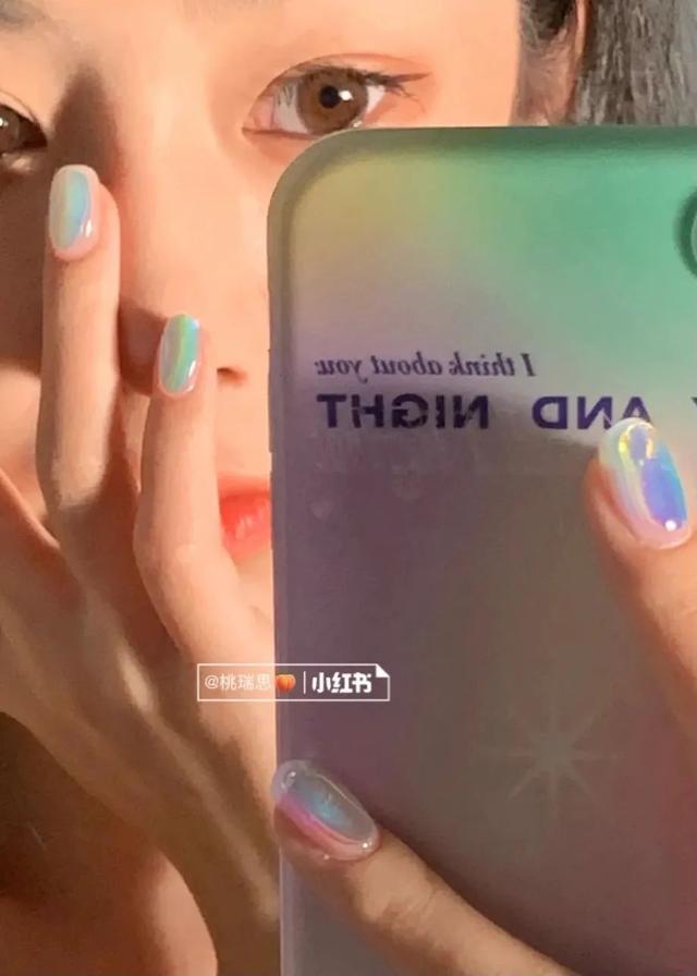 奶油滤镜/可爱/甜美/表情包/欧美/妆容，微信头像，奶油滤镜/可爱/甜美/表情包/欧美/妆容（时髦显白，拿图去做）