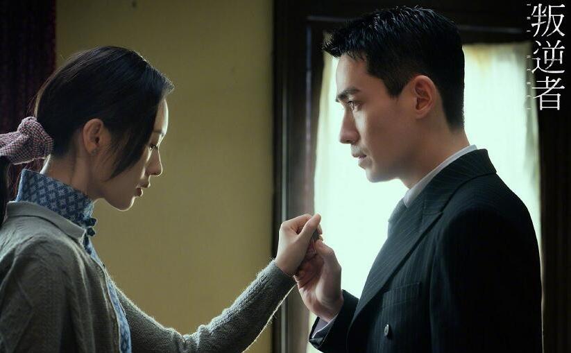 通过剧情我们了解到男主林楠笙被一个渔夫救起,当时