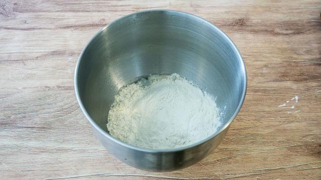 汉堡胚子做法和配方，新手也能轻松出手套膜