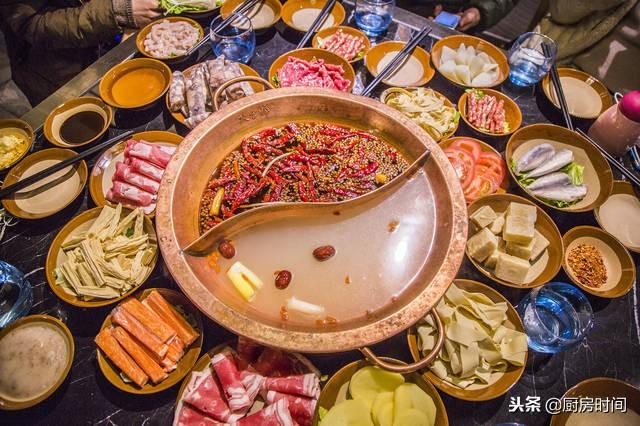 火锅酱料怎么调，火锅酱料怎么配（真的能吃出火锅的精髓）