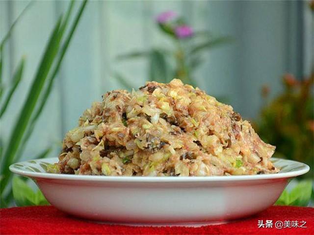 玉米饺子馅怎么调好吃，玉米馅的饺子怎么调才好吃（18种饺子馅任君选）