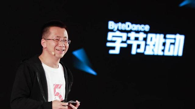 美国倒牛奶事件1932，宁把牛奶倒进河里也不分给穷人