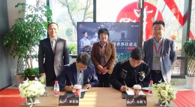 李七月简介 个人资料，李七月简介（90后“天才少年”刚毕业就年薪200万）