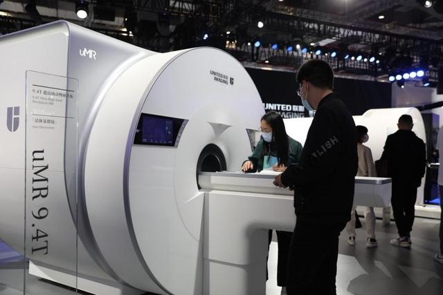 核磁共振机器价格，核磁共振机器多少钱一台（价值千万的核磁共振仪）