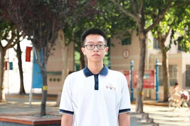 北京戒网瘾学校（网瘾少年的逆袭之路）