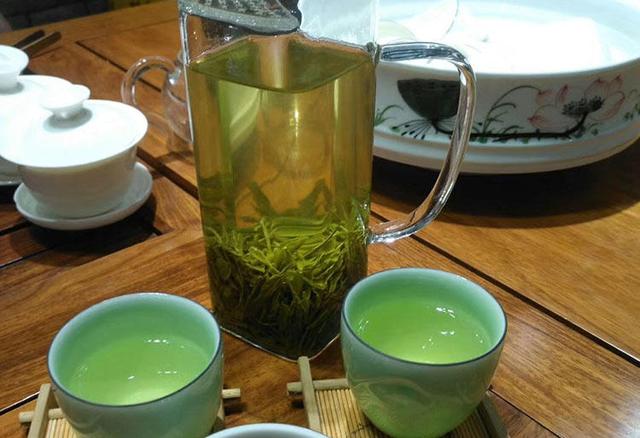 普洱生茶属于什么茶，生普洱茶属于什么茶（普洱生茶属于绿茶类）