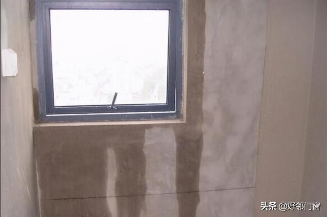 铝合金门窗缝隙露风怎么办，铝合金门窗缝隙漏风怎么办（铝合金门窗漏风问题的分析及杜绝）