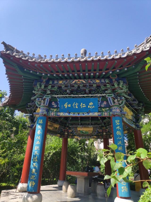 太原迎泽公园在哪儿，太原市内最大公园