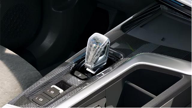 赤兔交易一定要购买吗，赤兔交易是免费的吗（哈弗赤兔为何是年轻人的购车首选）