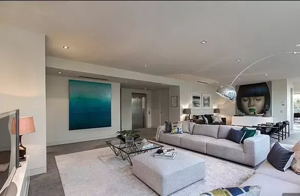 新手怎么安装windows10电脑系统，“哈利波特”把豪宅卖给了自己的父母