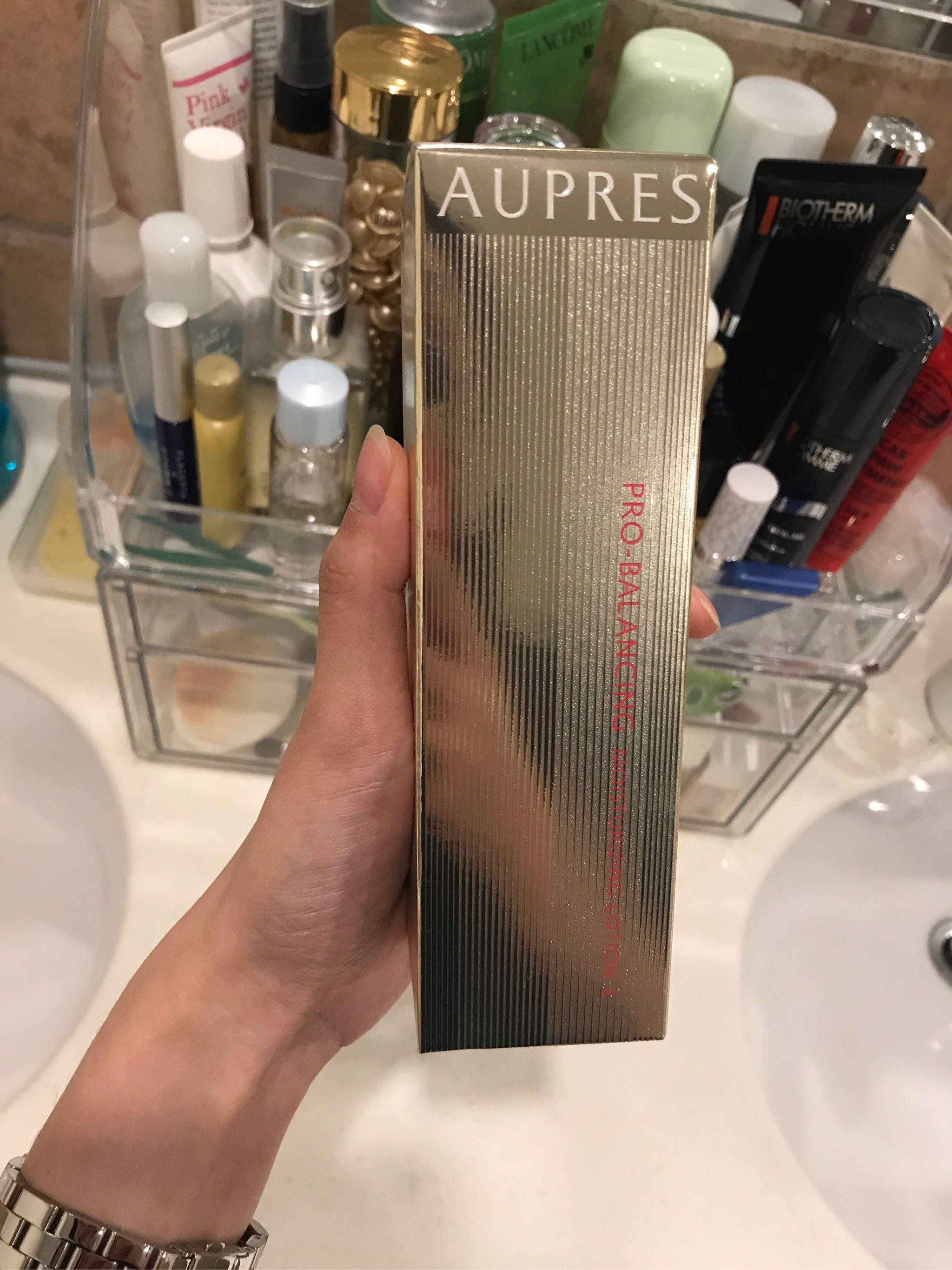欧珀莱化妆品(欧珀莱官方旗舰店)