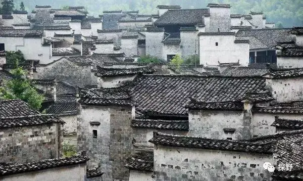 安徽月亮湾自驾游攻略，安徽月亮湾风景区（安徽这5条安徽自驾游经典线路必须去）