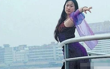 从“网红鼻祖”到“上亿女总裁”，芙蓉姐姐是如何逆天改命的？