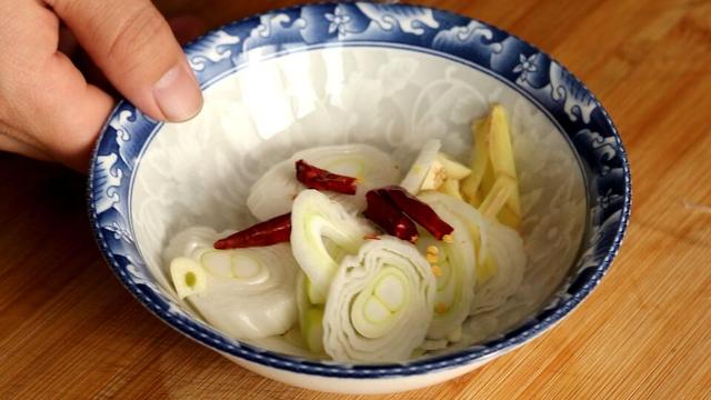 大锅菜的家常做法，家常大锅菜做法图解（冬天北方人最爱的大锅菜）