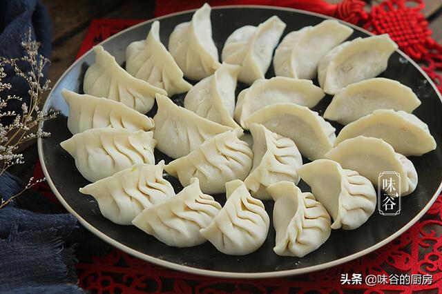 小年吃什么传统食物-小年习俗，这7种传统美食别忘了吃