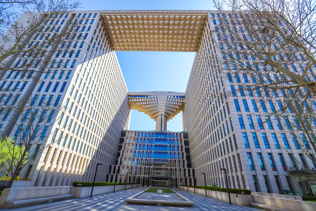 北京林业大学图书馆，北京林业大学怎么样（来北京旅游不可错过的5处经典标志性“景点”）