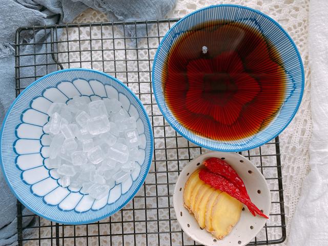 梅菜五花肉的做法，梅菜五花肉的做法视频（江浙名菜——梅干菜烧肉）