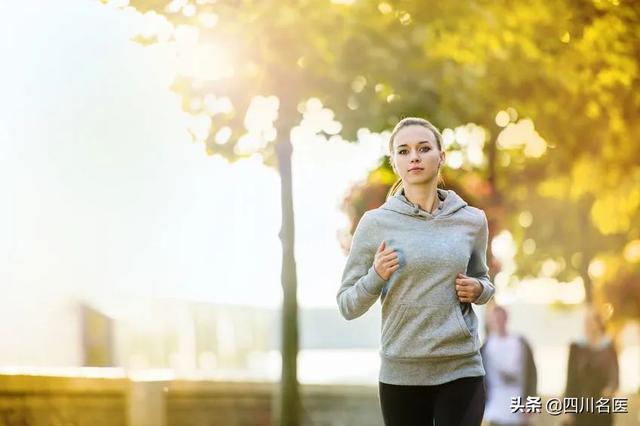 为什么三伏天排寒湿最好，为什么三伏天排湿气寒气最好（一举排掉体内寒湿气）