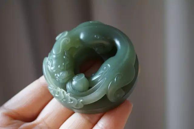 蛟龙有角吗,文玩中的螭龙是什么 - 玉三网