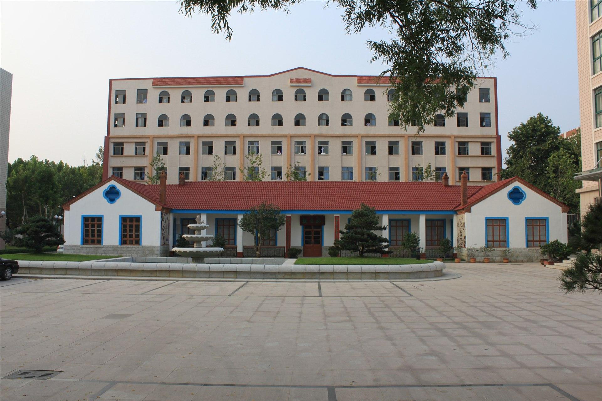 文登师范学校(文登师范属于什么学历)