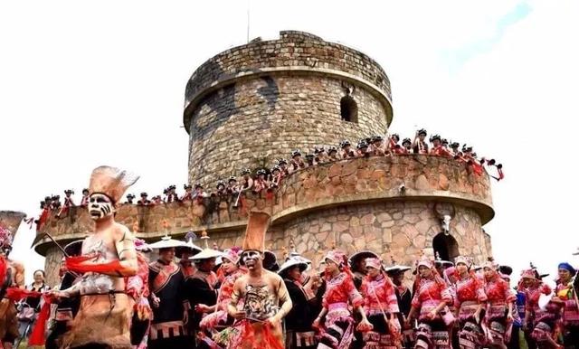 火把节的由来和传说 火把节是怎么来的有什么故事，火把节的由来和传说（红红火火的新平火把节）