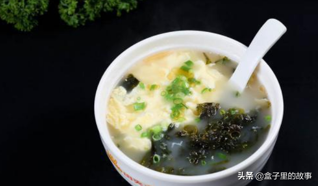 青龙卧雪是什么菜，青龙卧白雪是什么菜（你吃过最奢侈的一道菜是什么）