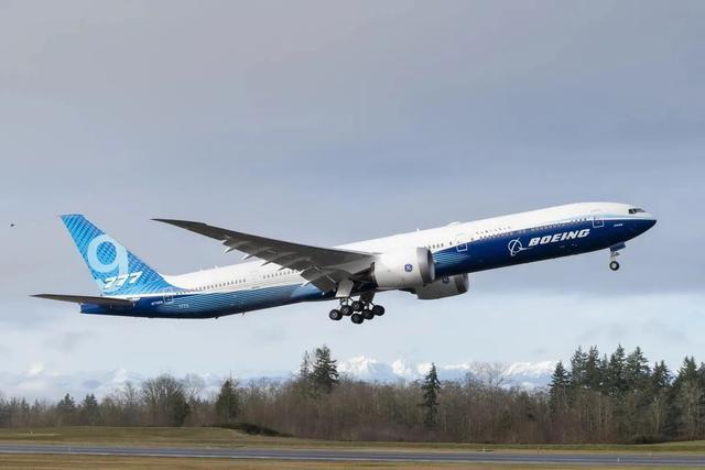 ge90发动机，波音777发动机为何只有ge90（世界上最强大的航空发动机GE90）