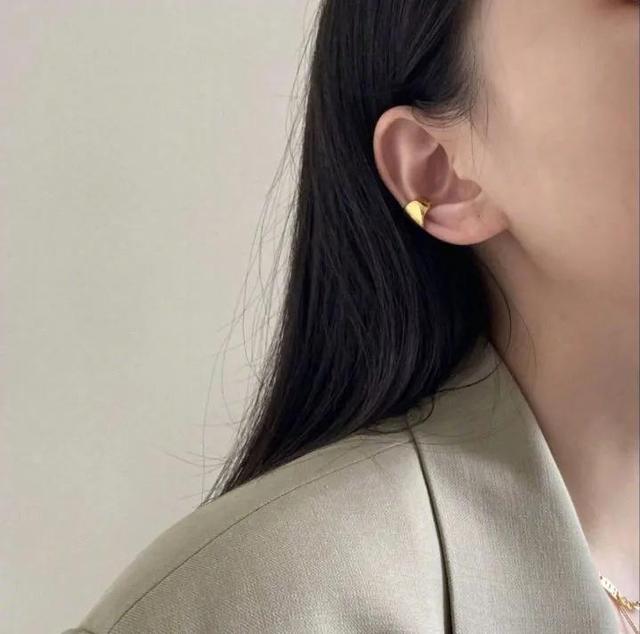 陈妤/剩下的明天更新吧/快来催更陈妤阿/被爱好似靠山，微信头像，陈妤/剩下的明天更新吧/快来催更陈妤阿/被爱好似靠山（头像，冷淡风头像）