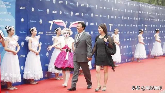唐国强主演的电视剧，解放电视剧全集50（68岁唐国强：低调娶军医上位）