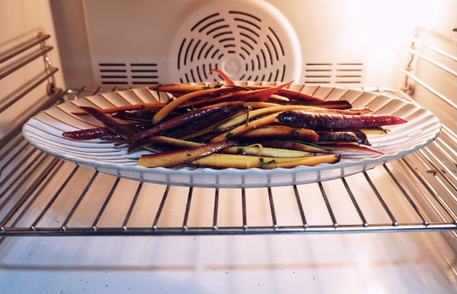 紫萝卜皮的功效与作用及禁忌，紫皮胡萝卜的功效与作用及禁忌（五月这菜要多吃）