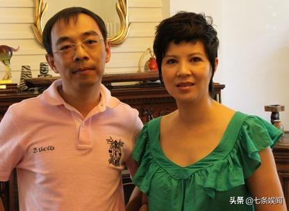 歌手杭天琪的生活照，二婚却被外籍丈夫骗财骗色