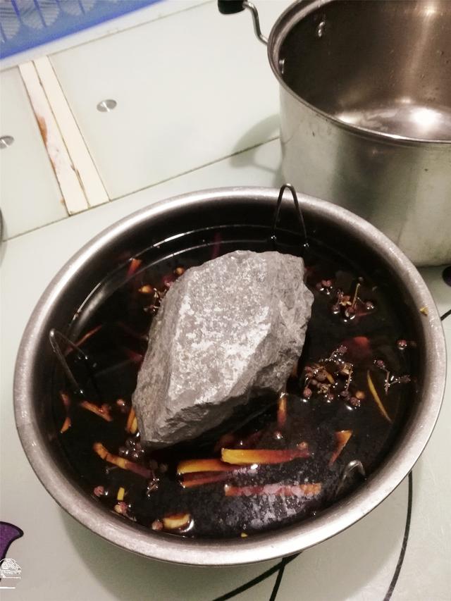 卤牛肉的制作方法，超美味的卤牛肉做法（妈妈最拿手的卤牛肉）