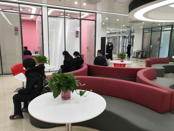 郑州离婚律师电话（离婚冷静期起作用了）