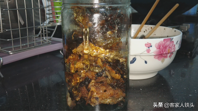 高压锅自制鱼罐头，家常做鱼罐头的方法（爱吃罐头鱼的收藏喽）