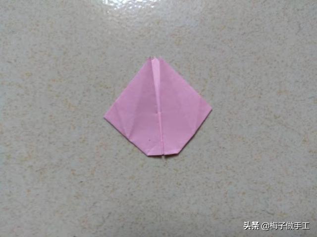 古代纸鞋子的折法，古代纸鞋子的折法视频（漂亮的平底女鞋子怎么折）